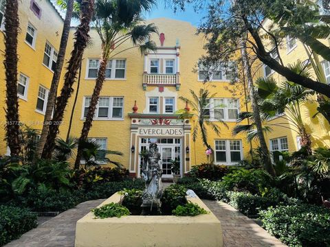 536 14th Street 101 Miami Beach FL 33139