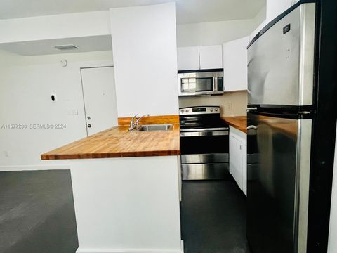 536 14th Street 101 Miami Beach FL 33139