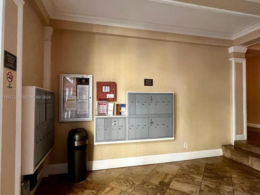 EVERGLADES EAST CONDO - Residential