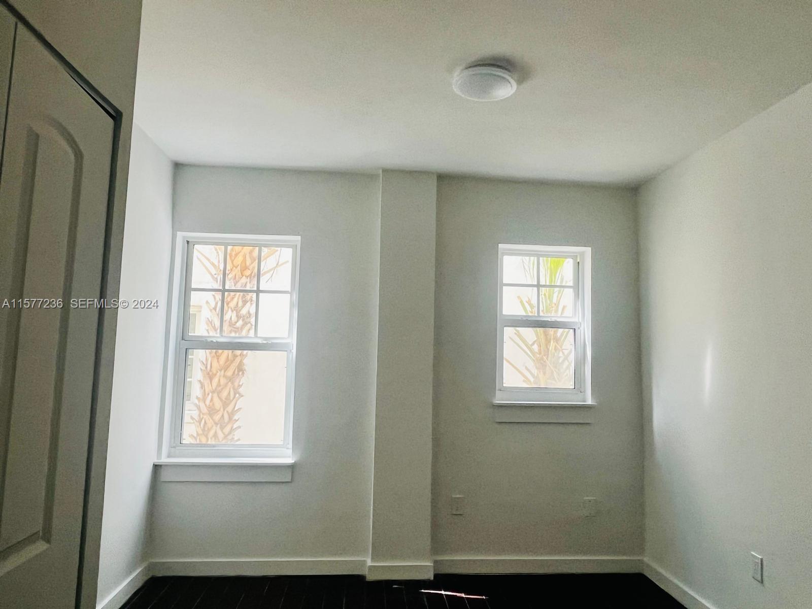 EVERGLADES EAST CONDO - Residential