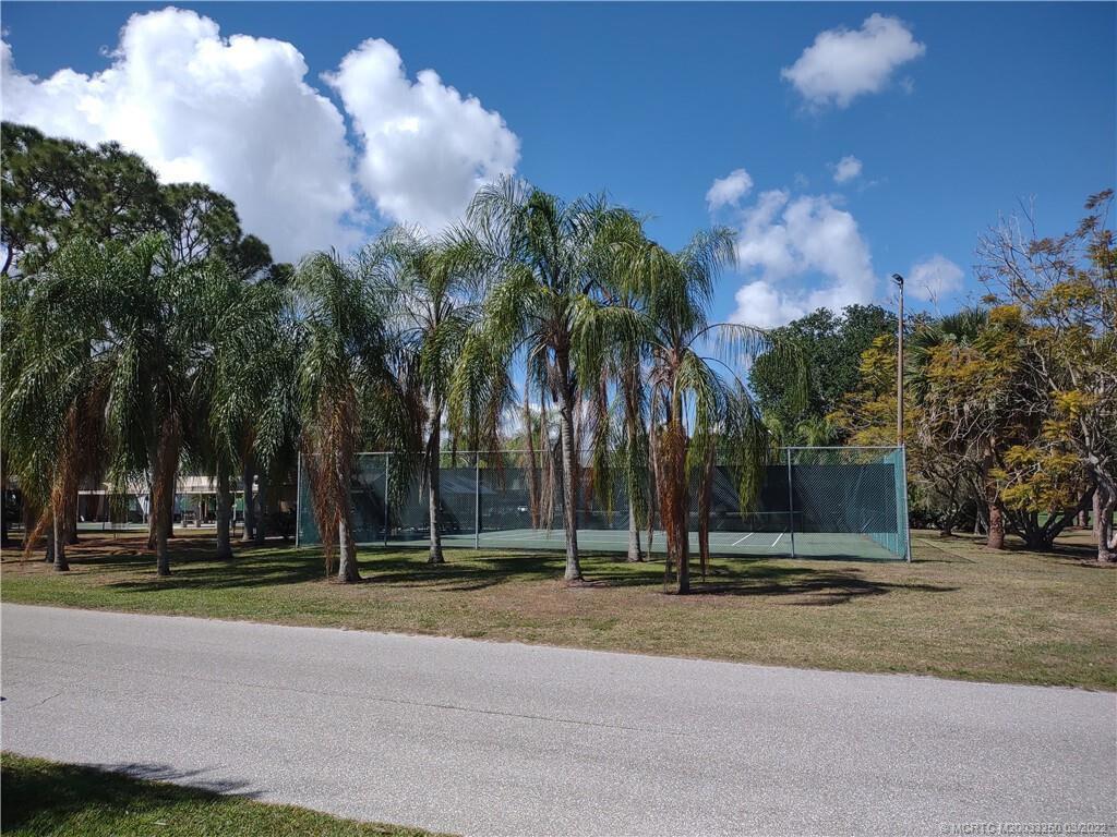 Spanish Lakes Golf V - Residential