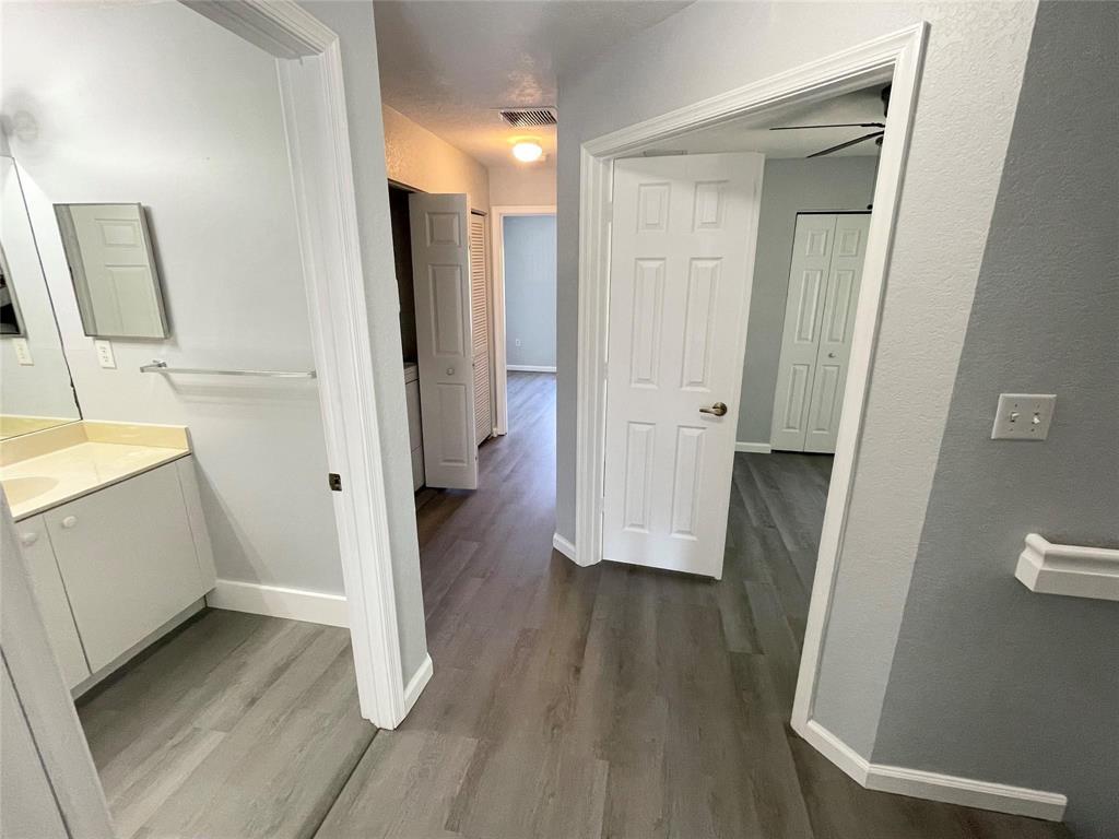 BRUCE PLAT - Residential Lease