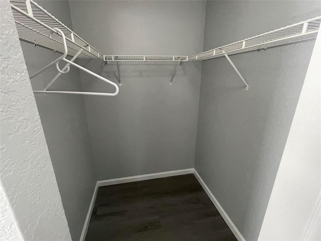 BRUCE PLAT - Residential Lease