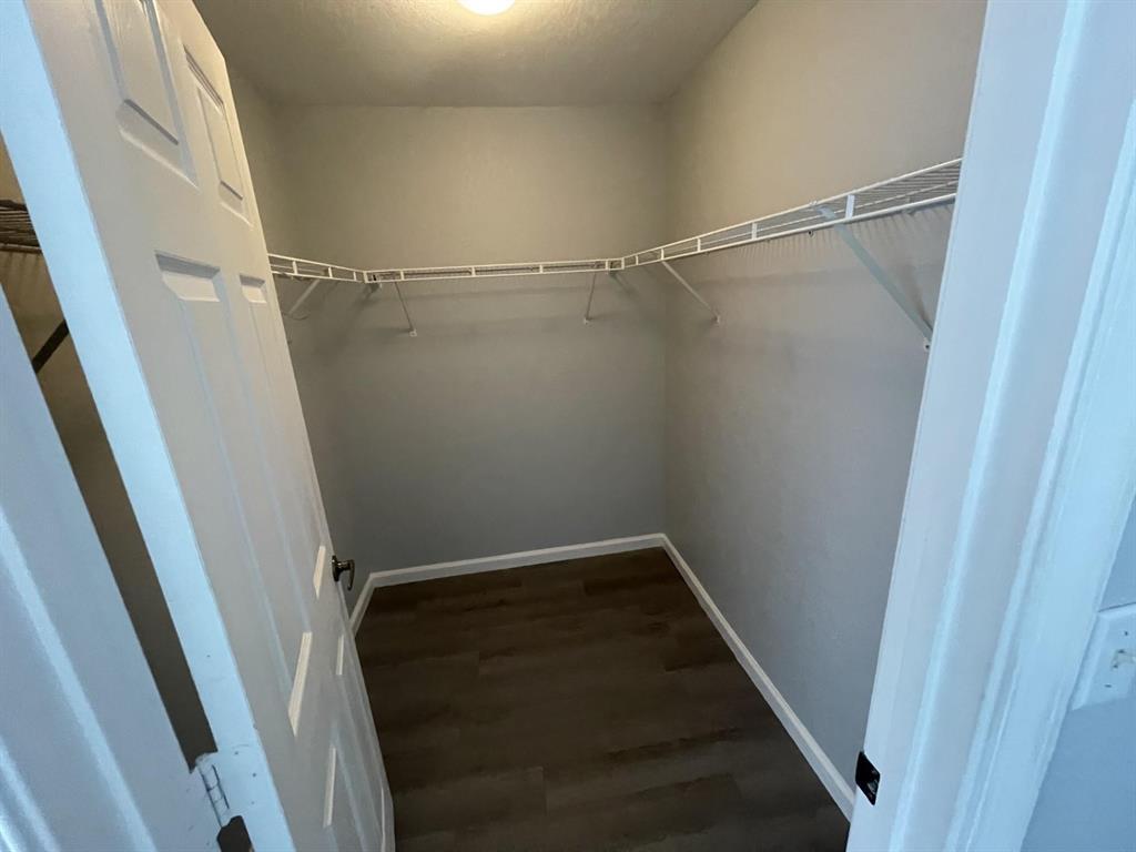 BRUCE PLAT - Residential Lease