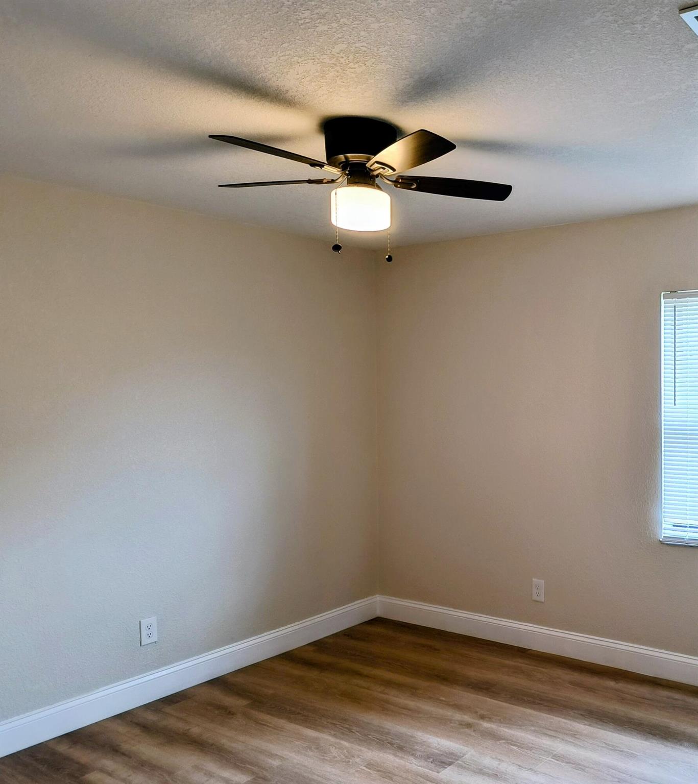 HIGHLAND PARK SUBDIVISION - Residential Income
