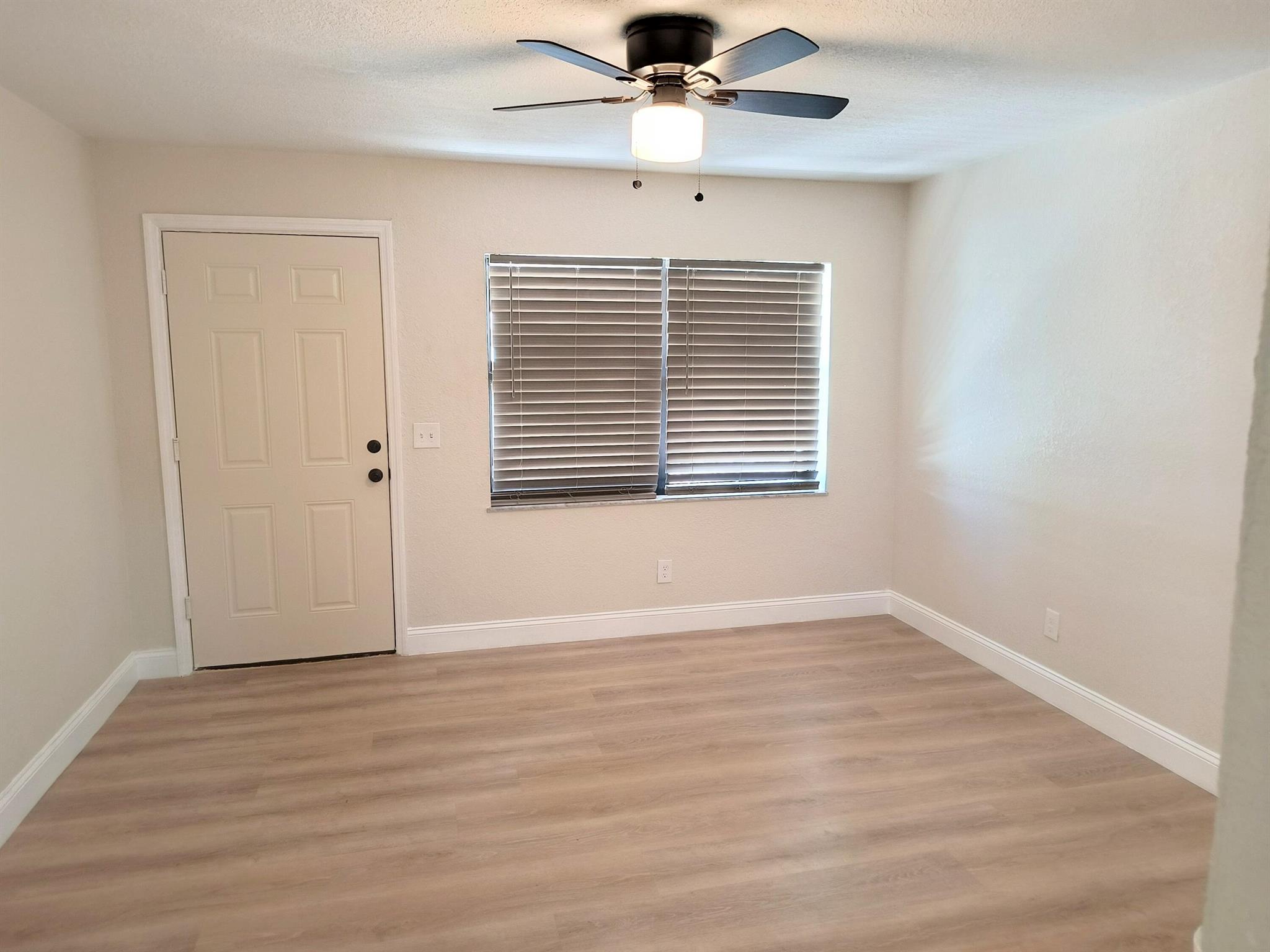 HIGHLAND PARK SUBDIVISION - Residential Income