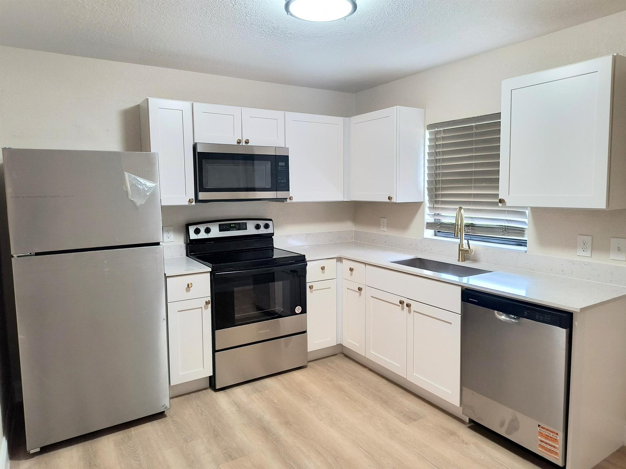 HIGHLAND PARK SUBDIVISION - Residential Income