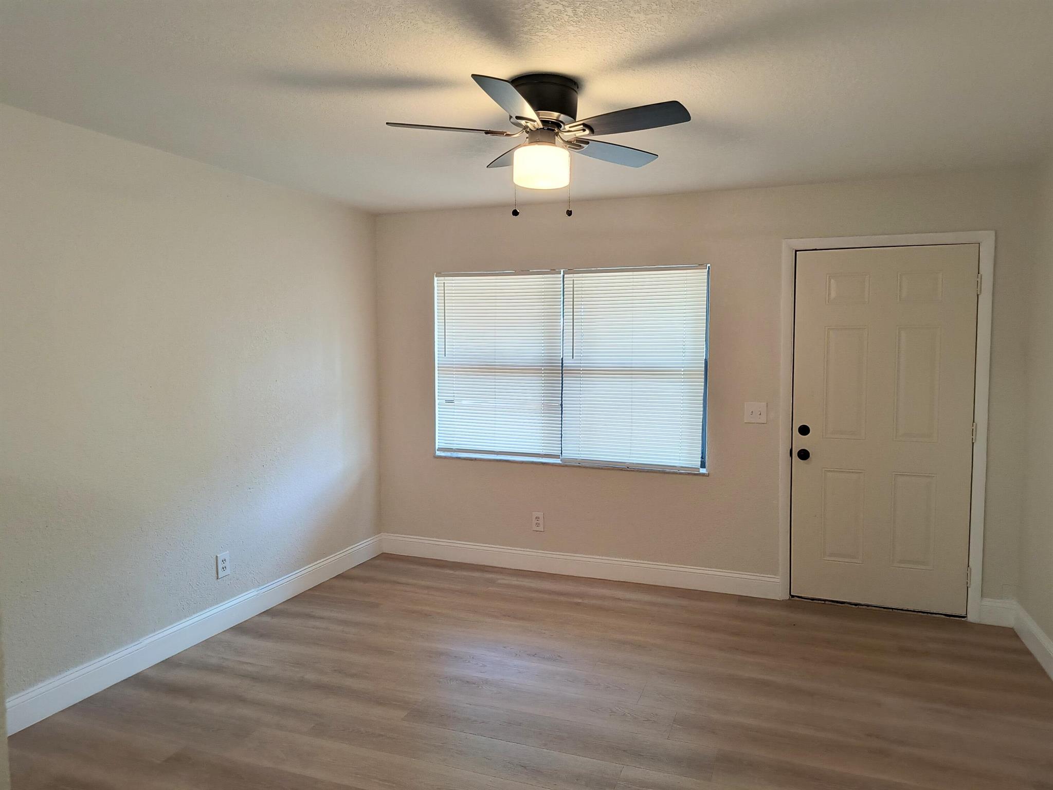 HIGHLAND PARK SUBDIVISION - Residential Income