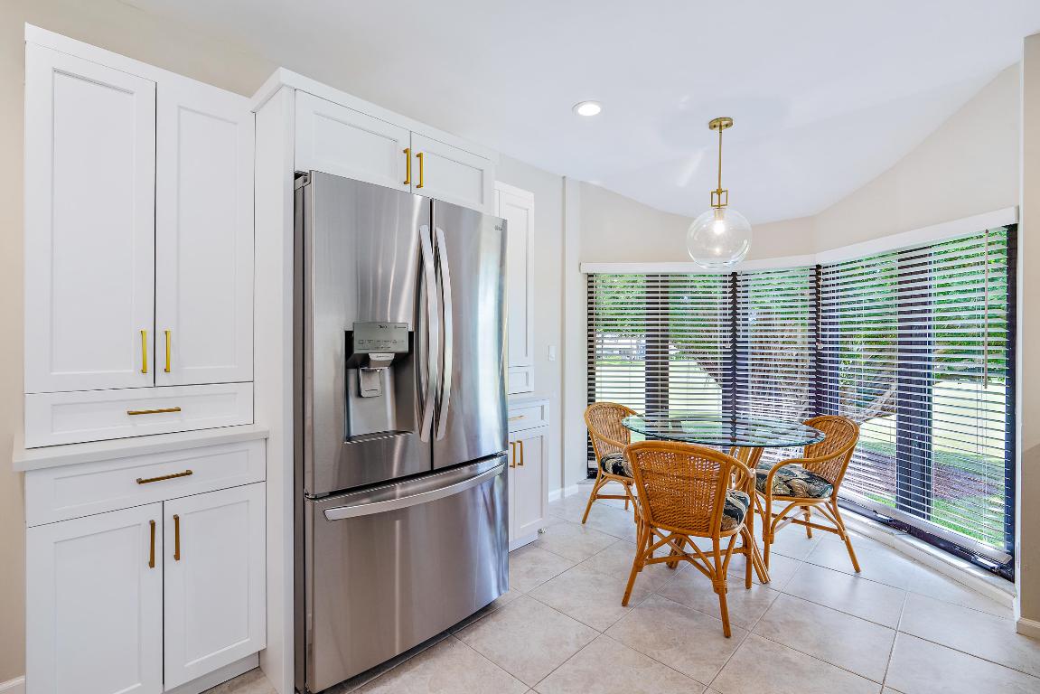 WATERBEND AT JONATHANS LANDING CONDO - Residential Lease