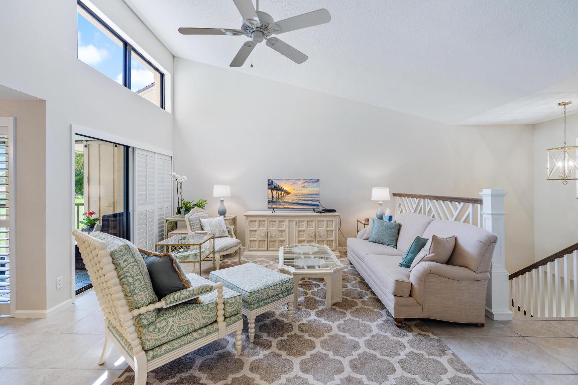 WATERBEND AT JONATHANS LANDING CONDO - Residential Lease