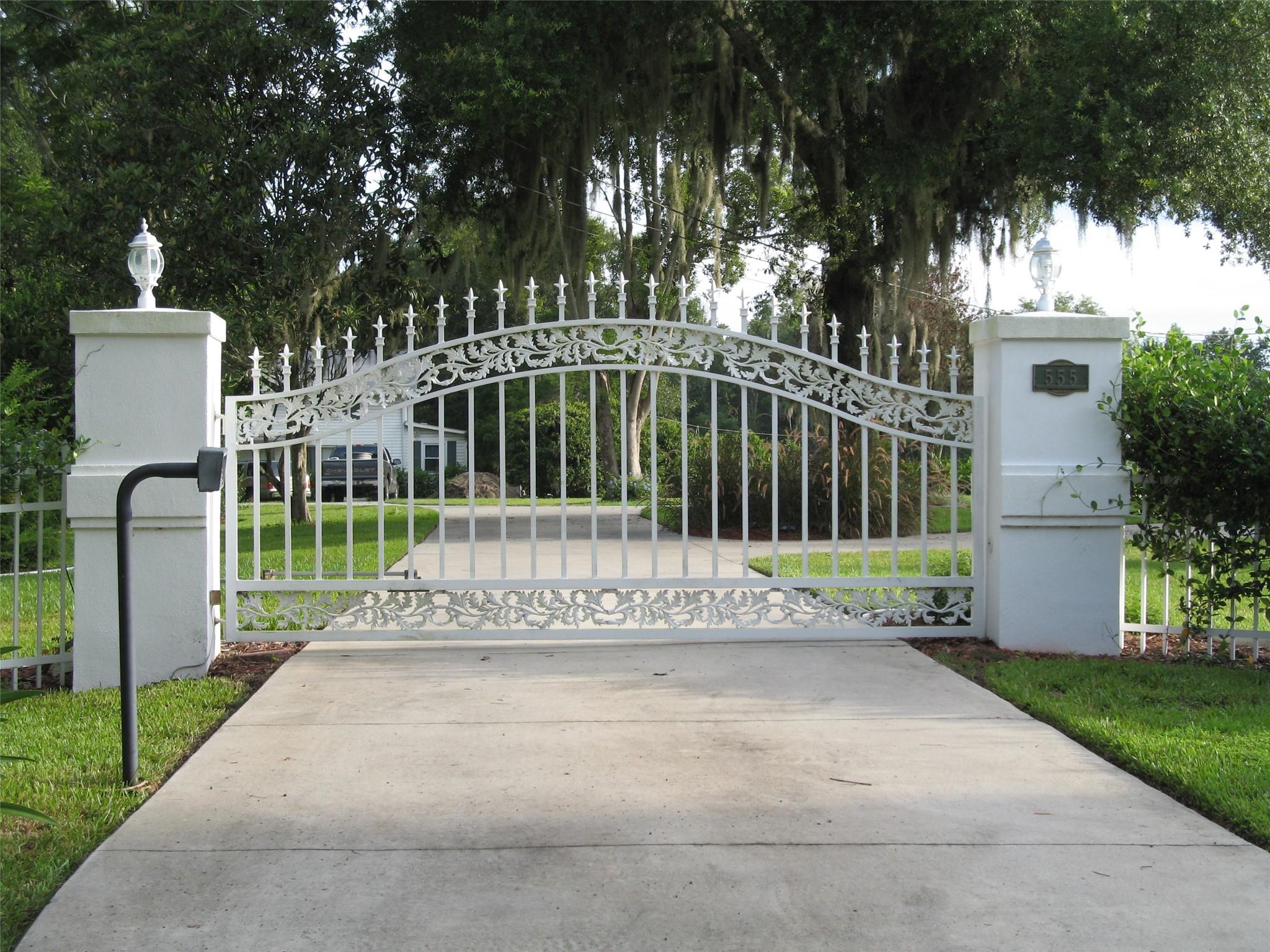 Magnolia Manor - Residential