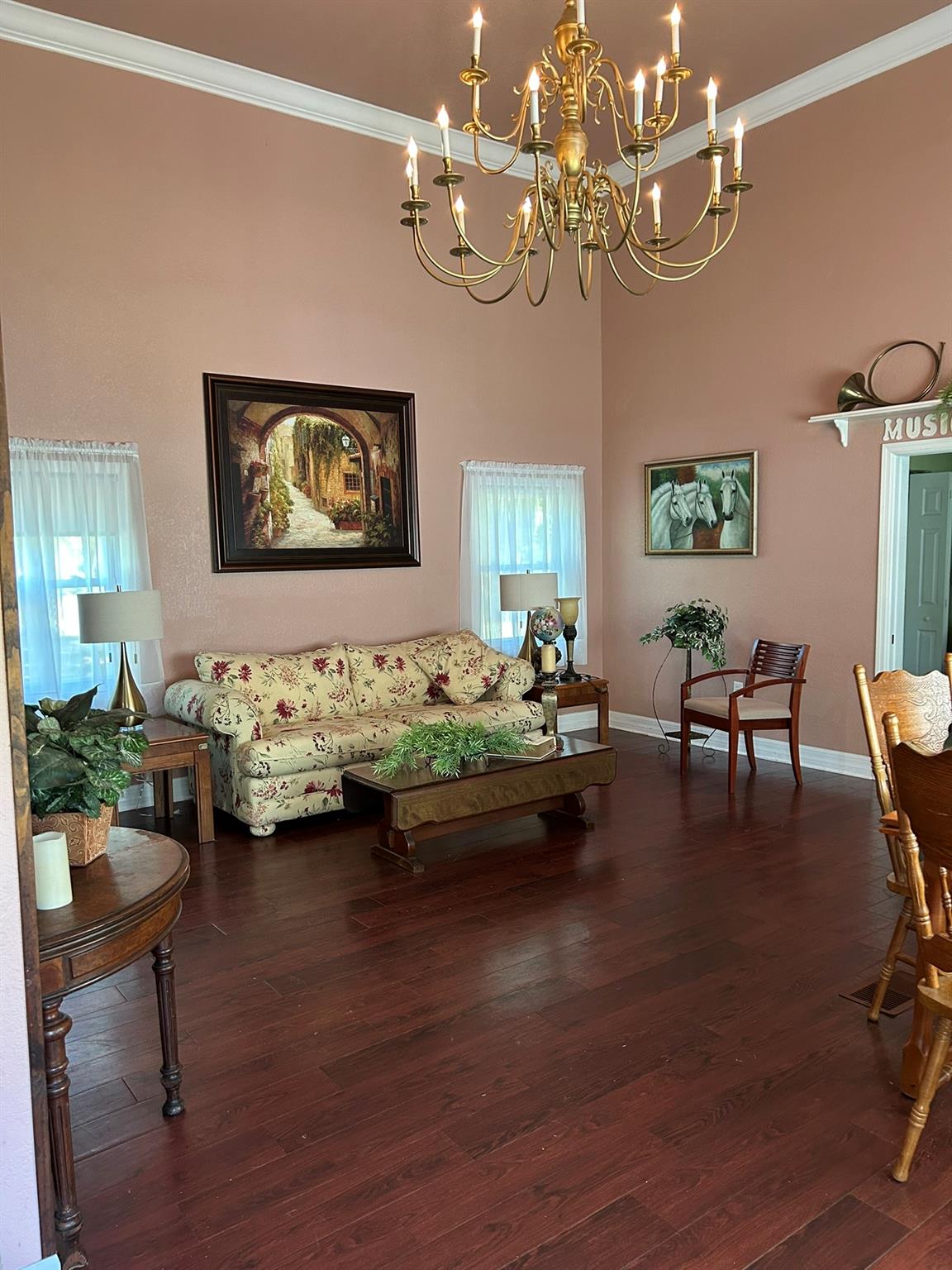 Magnolia Manor - Residential