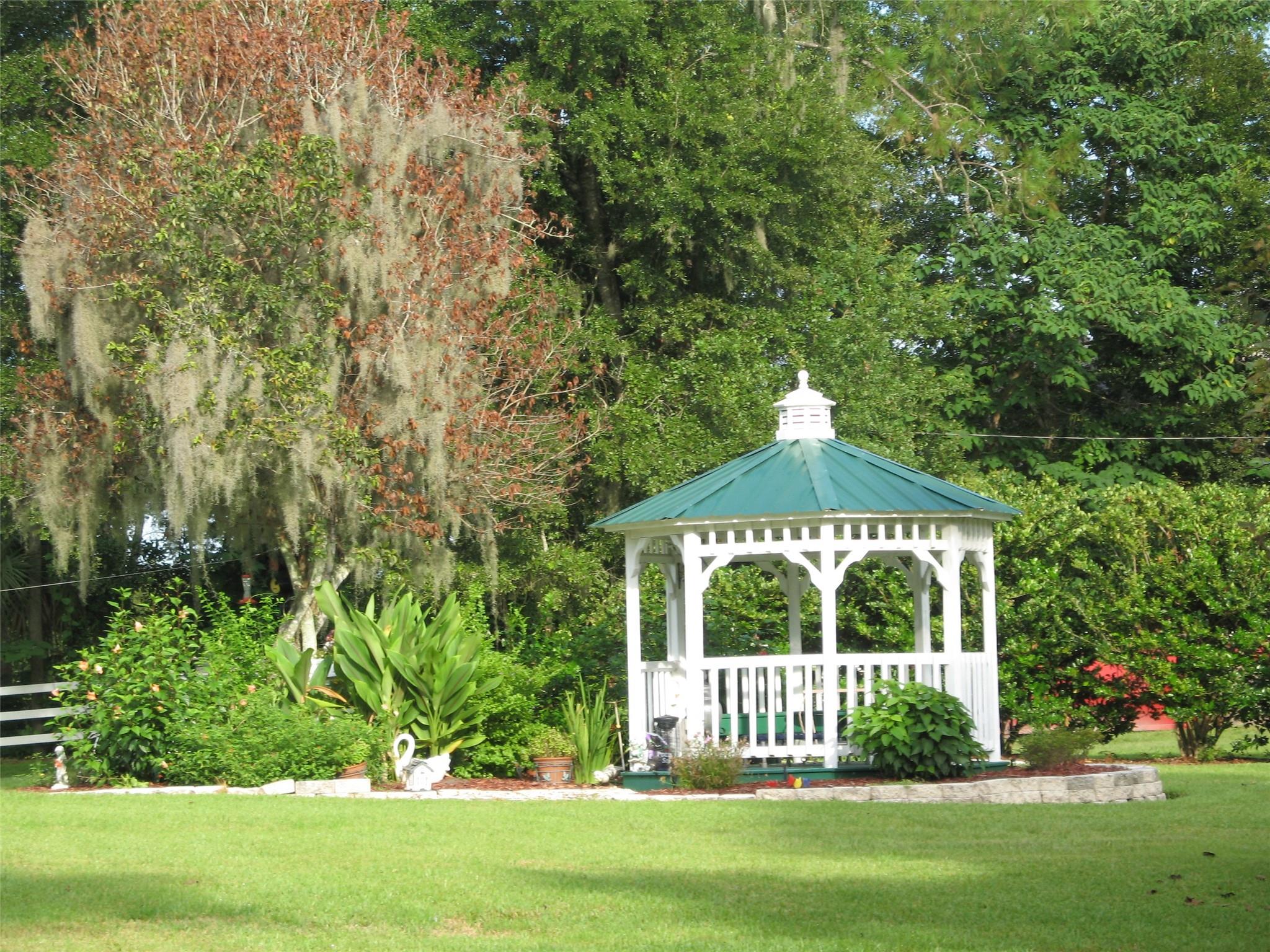 Magnolia Manor - Residential