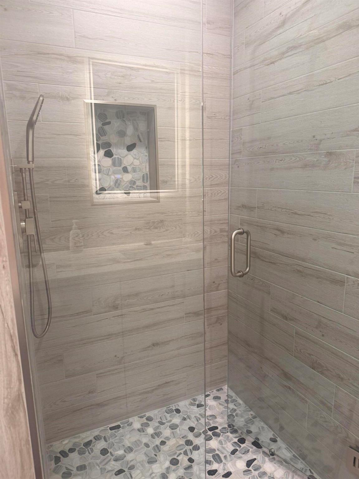 RAINBERRY BAY - Residential