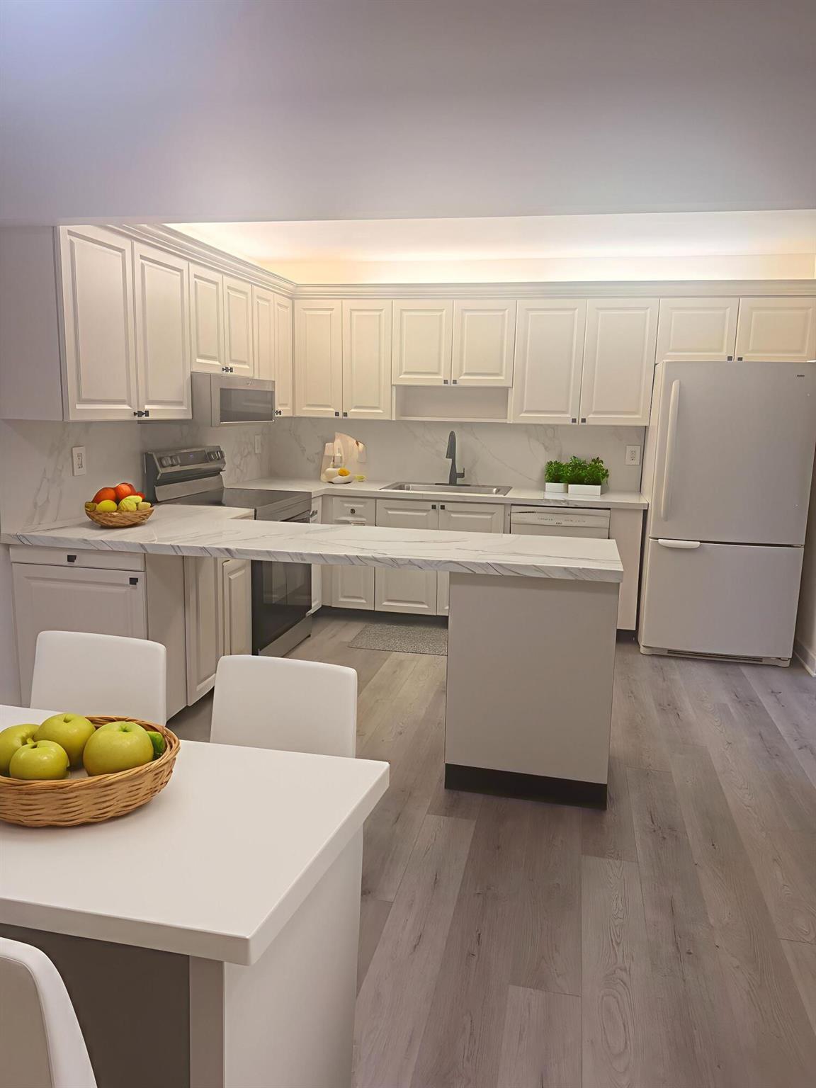 RAINBERRY BAY - Residential