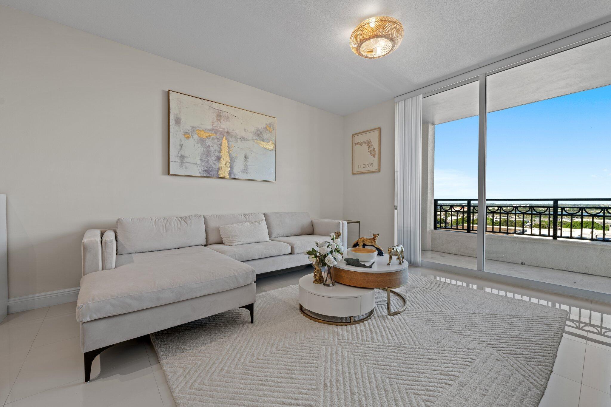 CITYPLACE SOUTH TOWER CONDO - Residential