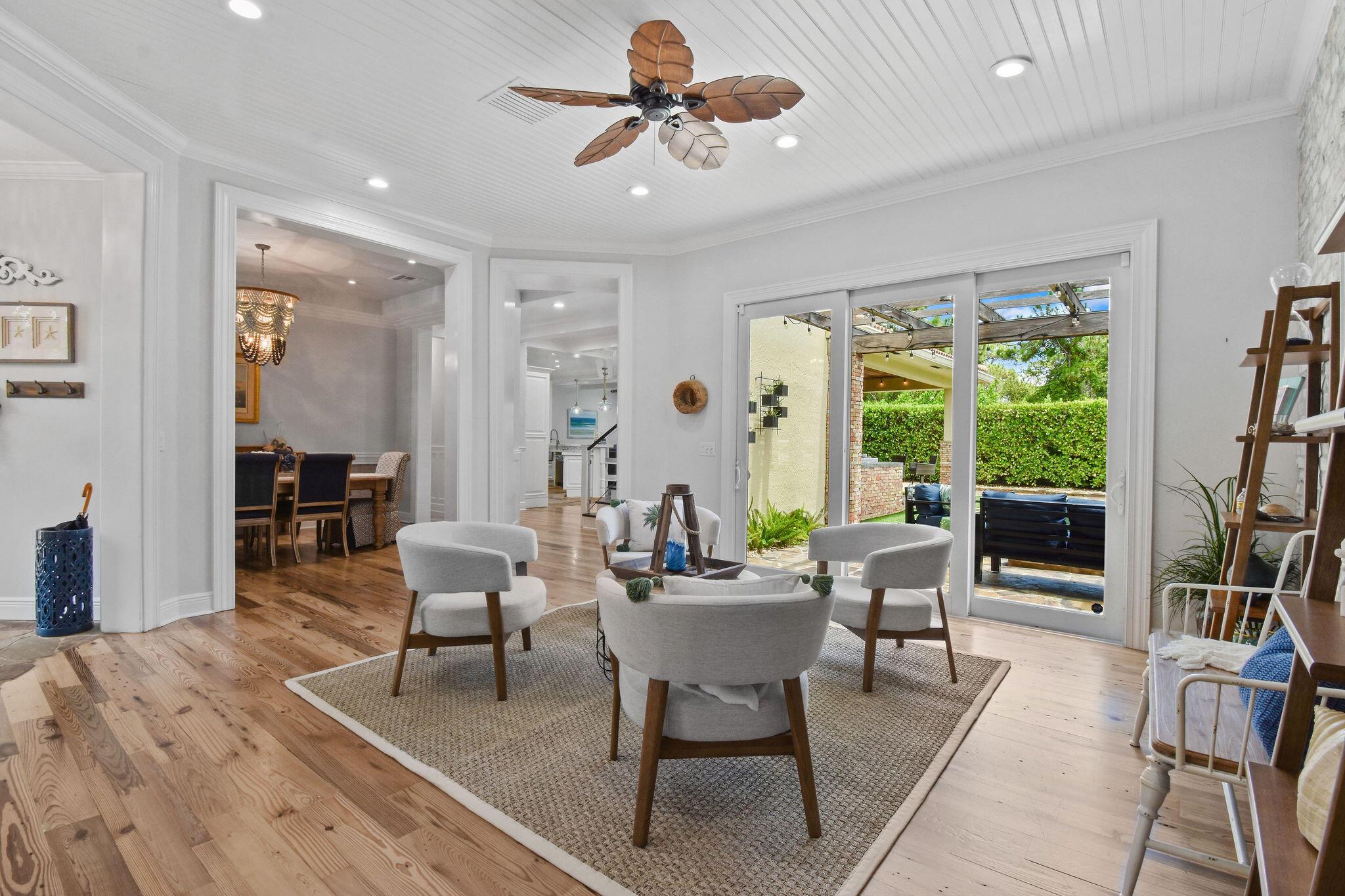 PASEOS - Residential