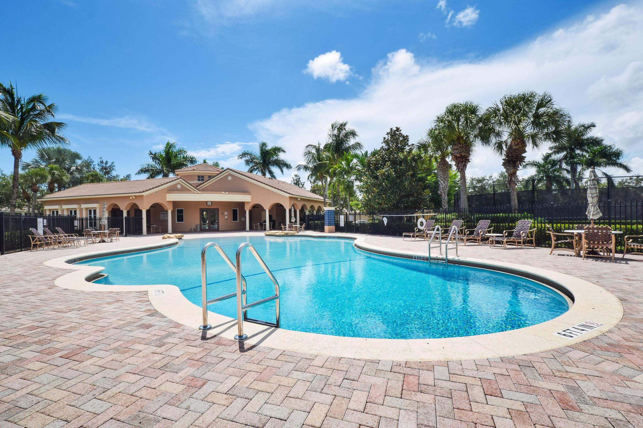 PASEOS - Residential