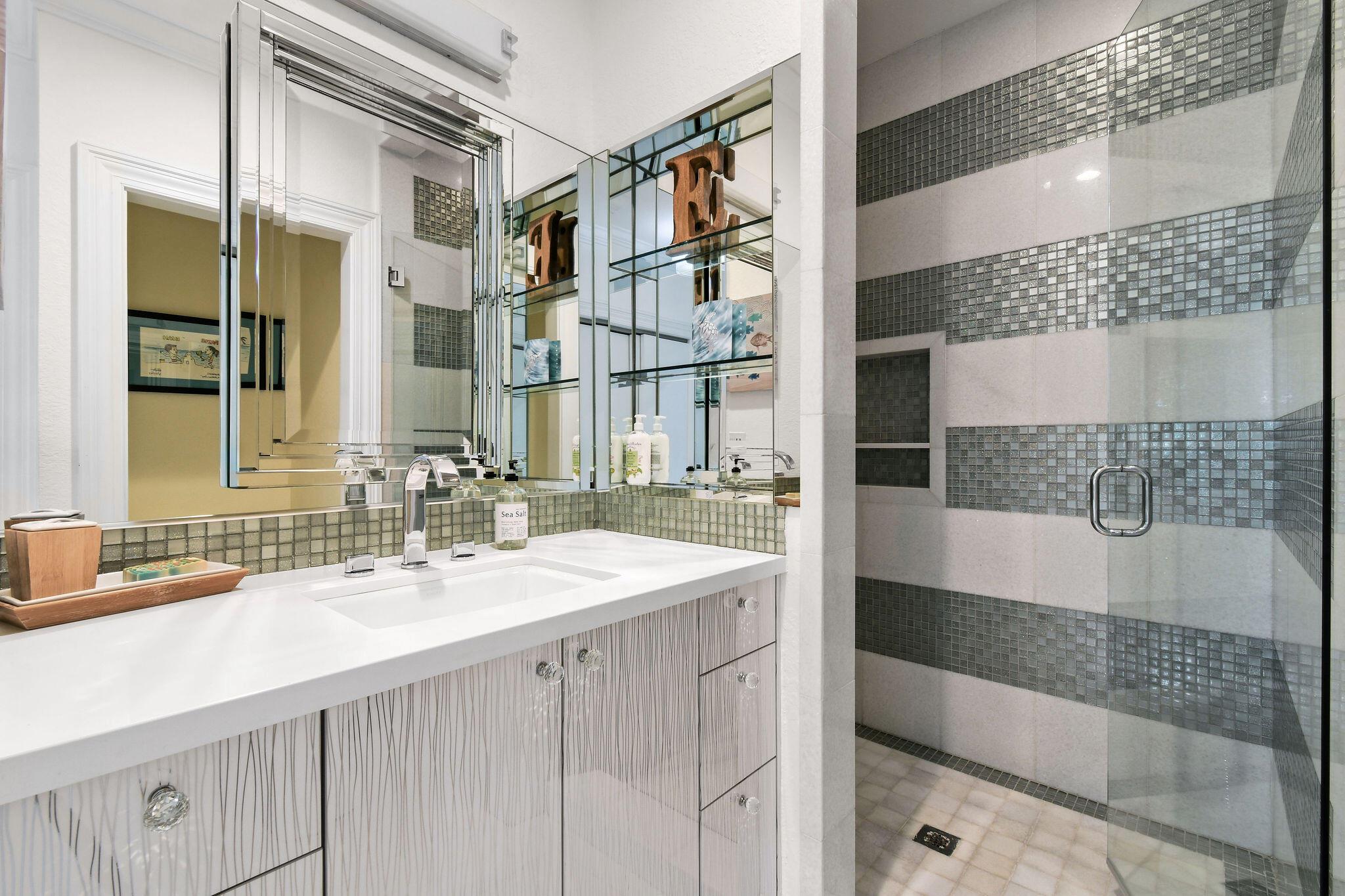 PASEOS - Residential