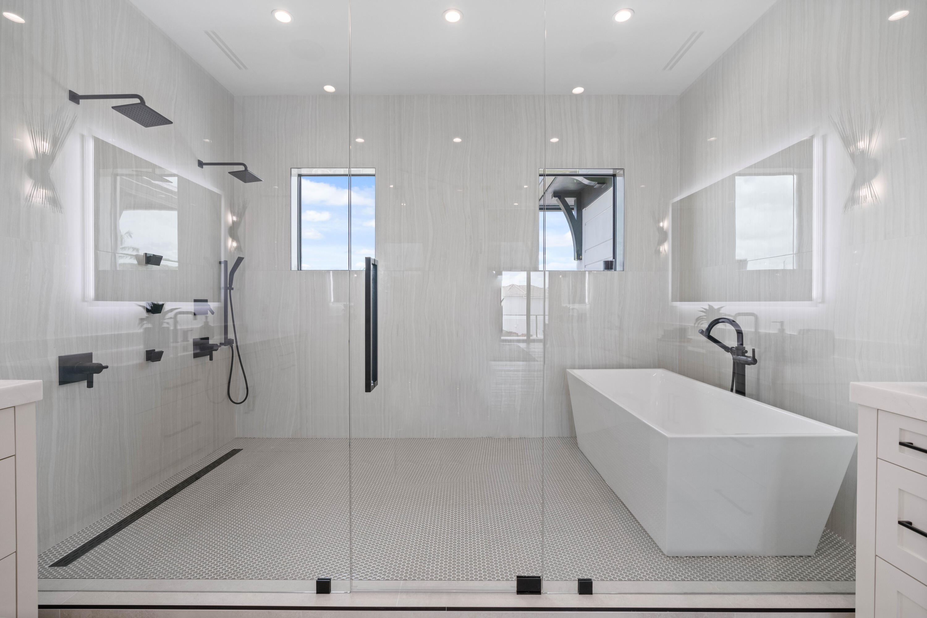 PIRATES COVE - Residential