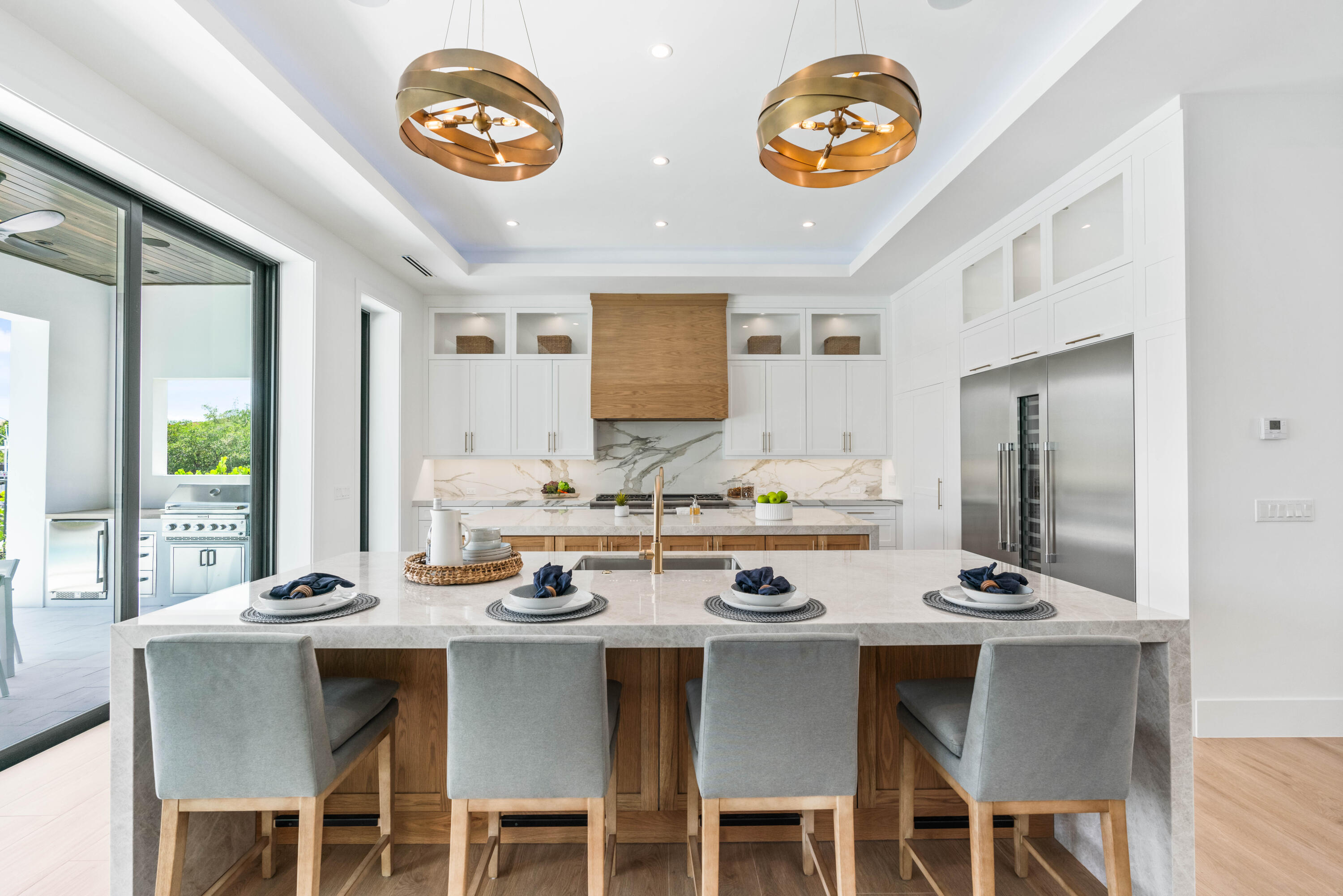 PIRATES COVE - Residential