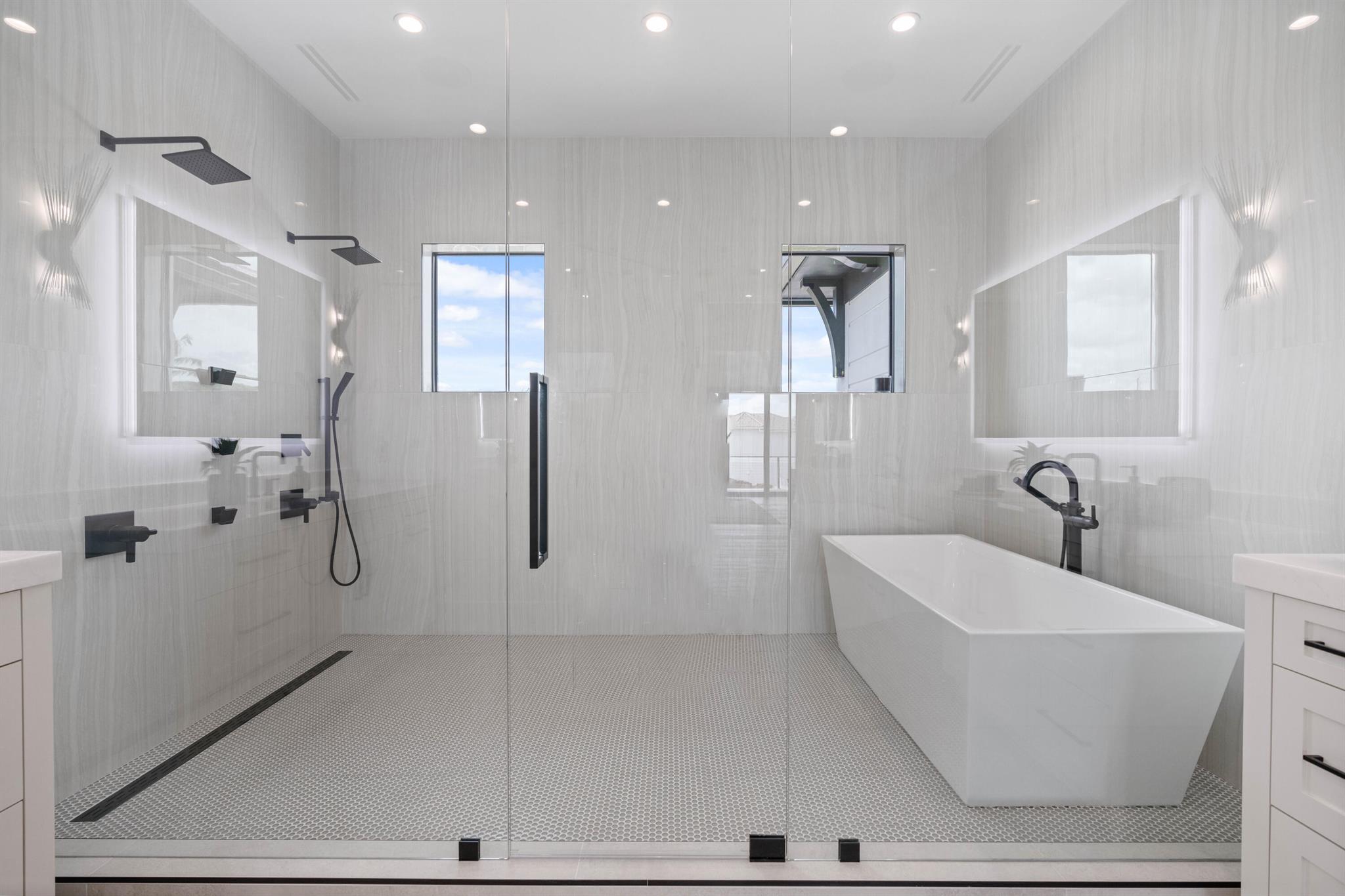 PIRATES COVE - Residential