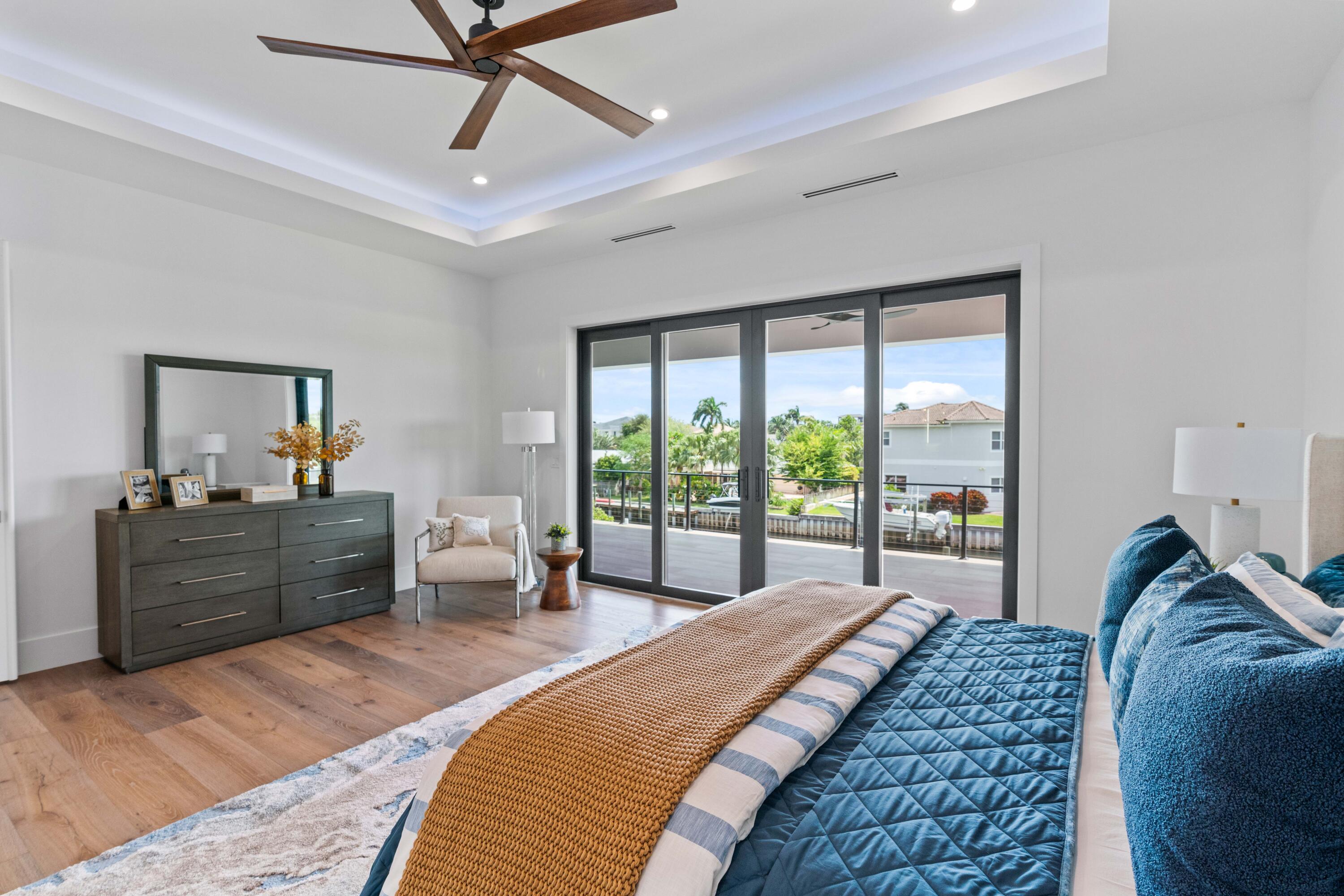 PIRATES COVE - Residential