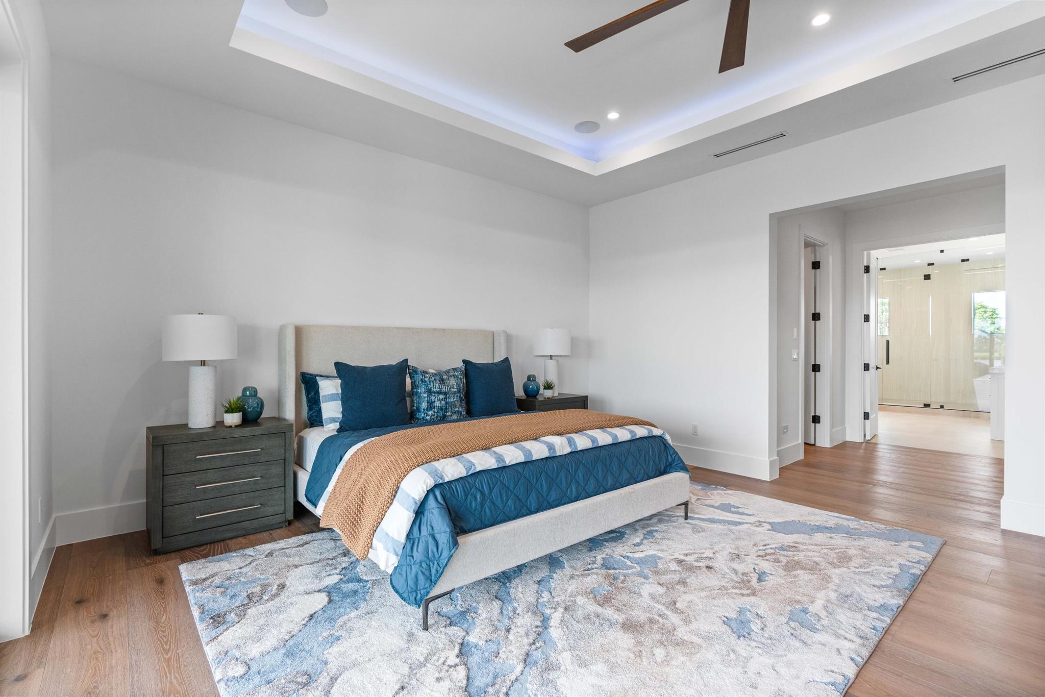 PIRATES COVE - Residential