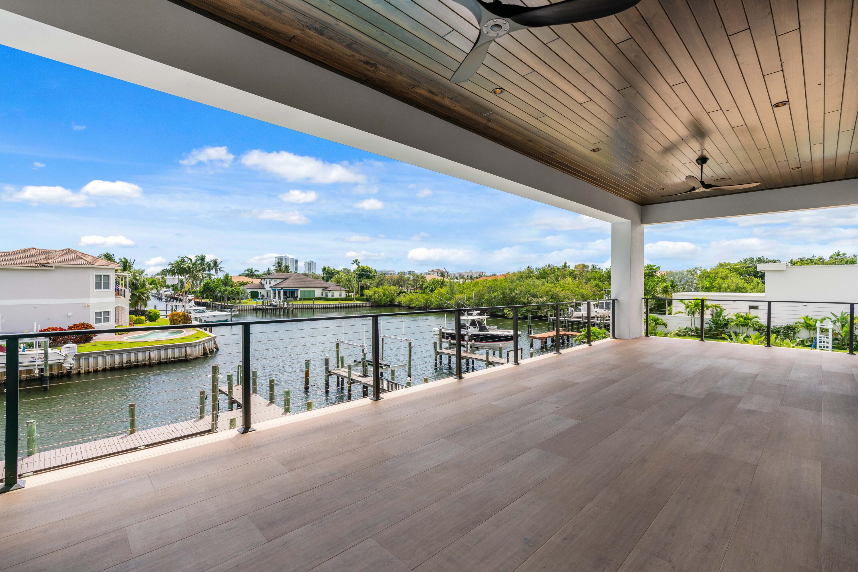 PIRATES COVE - Residential