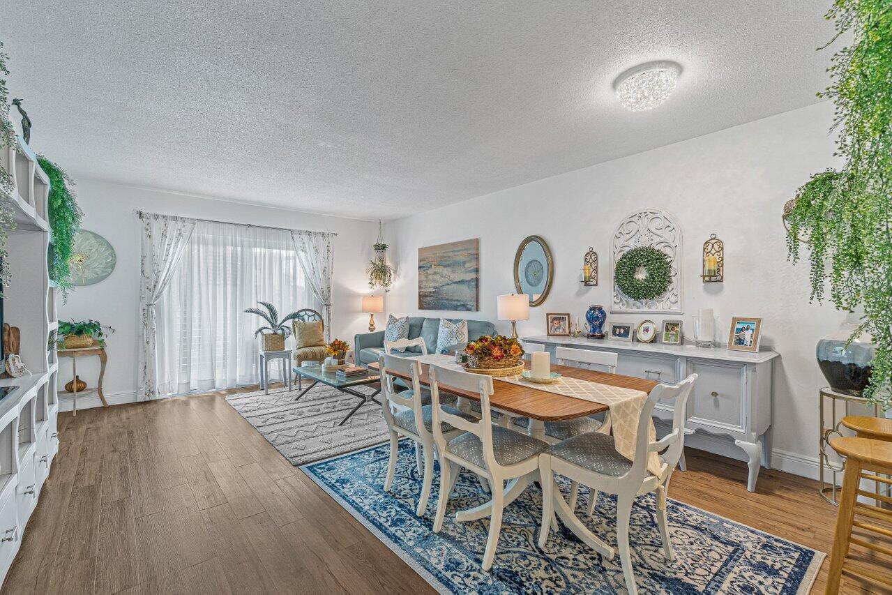 LAKE CLARKE GARDENS - Residential