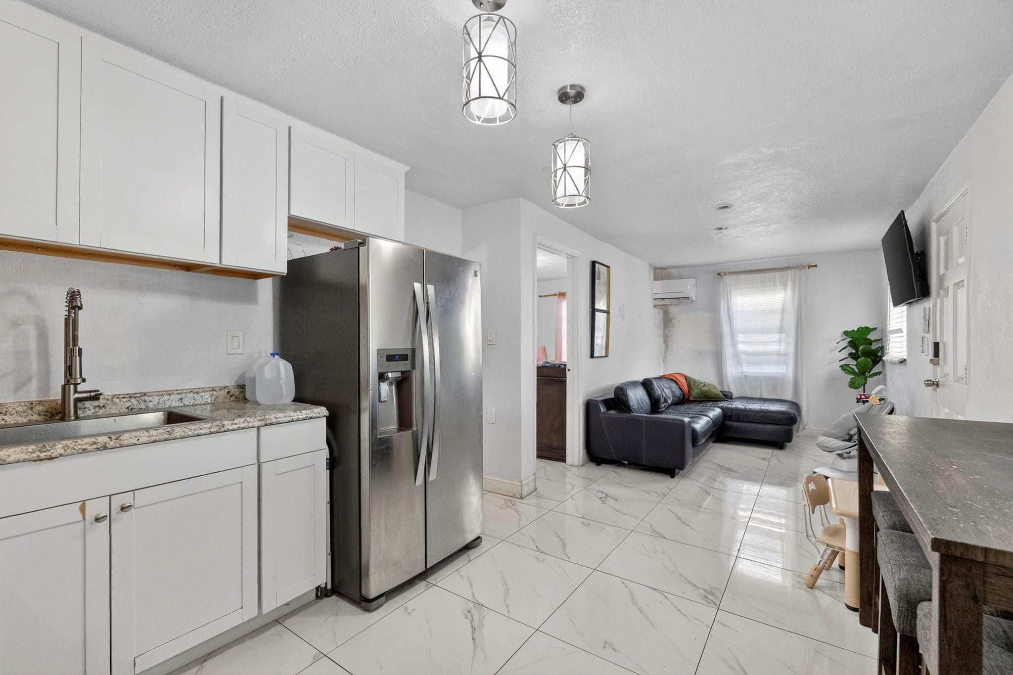 RIVERSIDE PARK ADD AMEN P - Residential Income