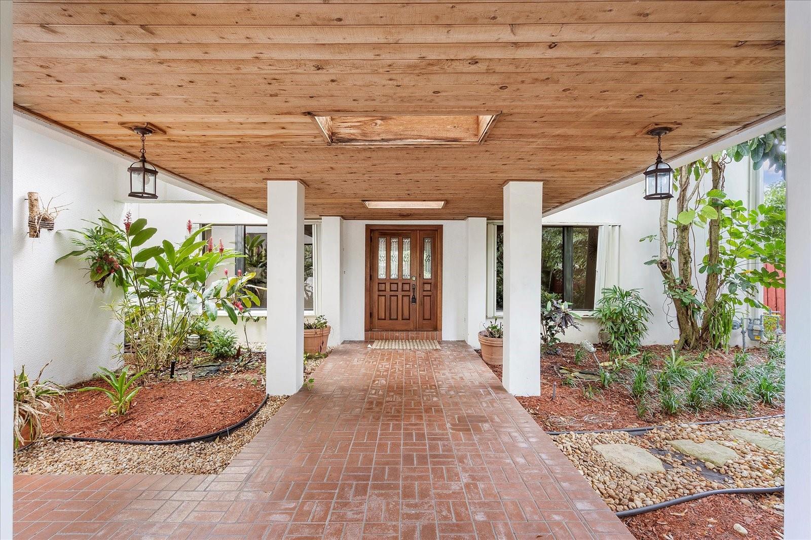 1240 SW 14th Ave