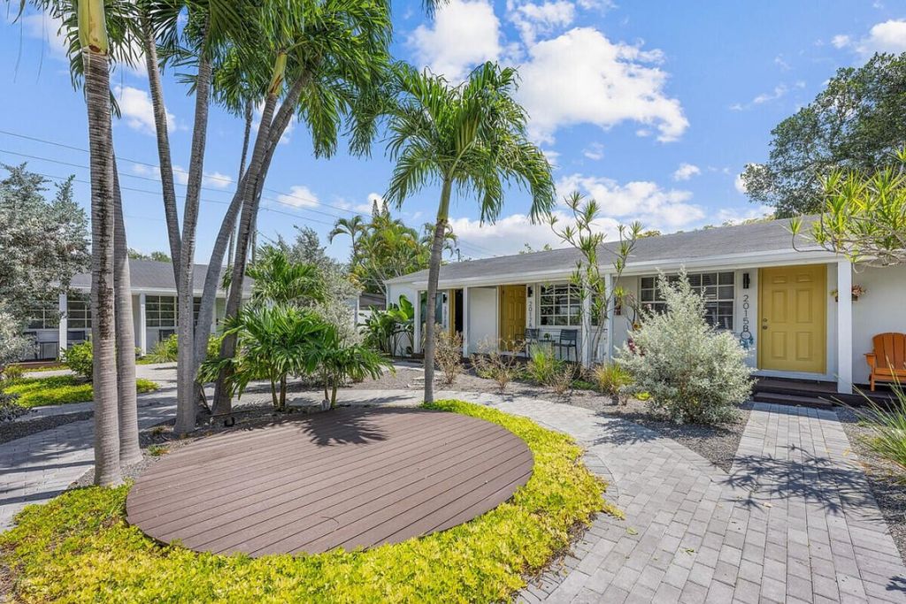 Photo of 2021 Plunkett Street #2015a, Hollywood, FL 33020 (MLS # B26024384)