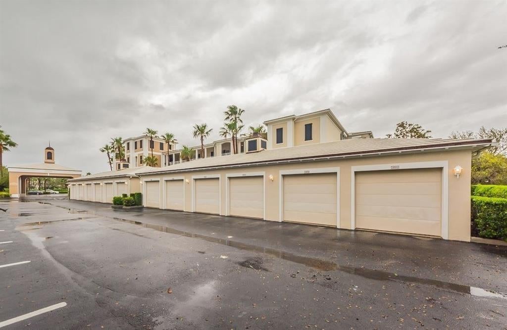 Photo of 4775 S Harbor Drive #106, Vero Beach, FL 32967 (MLS # B26077033)