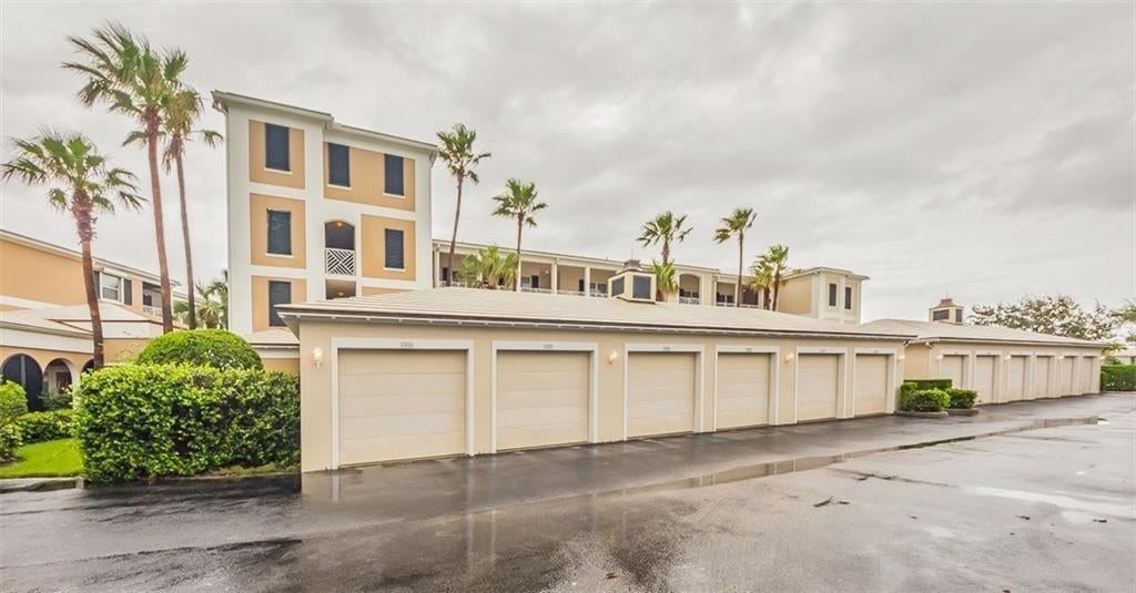 Photo of 4775 S Harbor Drive #106, Vero Beach, FL 32967 (MLS # B26077033)