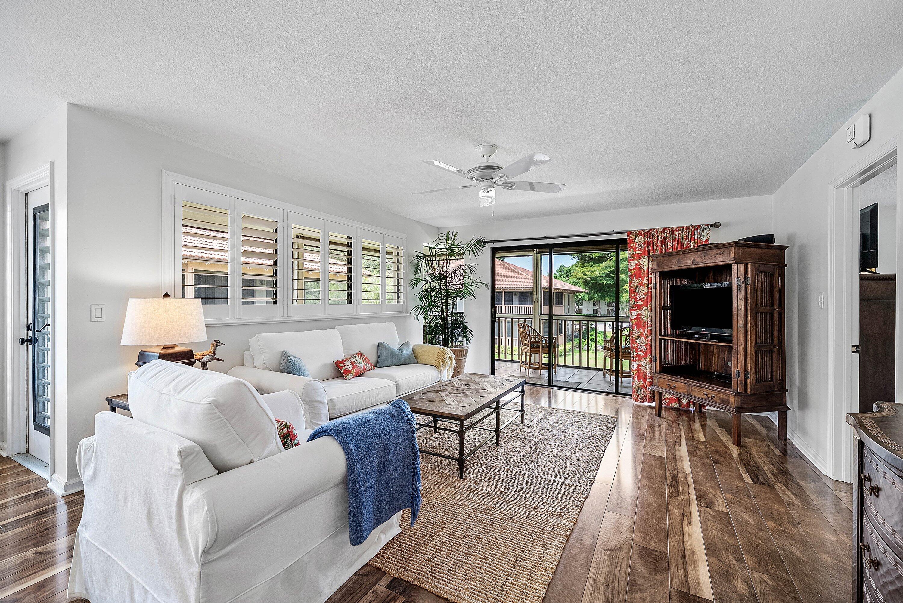 523 BRACKENWOOD Place