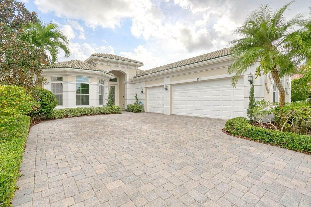 Photo of 176 Carina Drive, Jupiter, FL 33478 (MLS # R11124312)