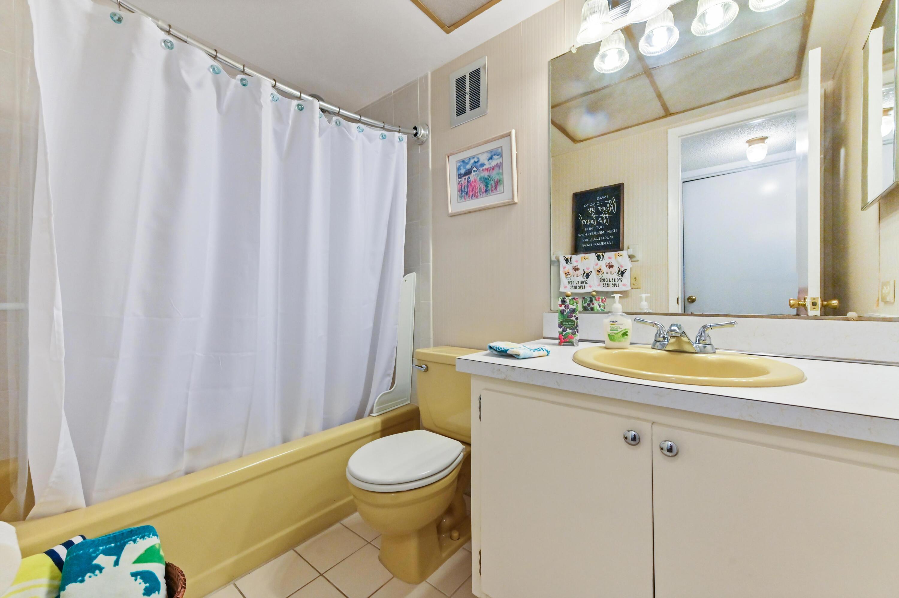 LEISUREVILLE LAKE CONDO - Residential