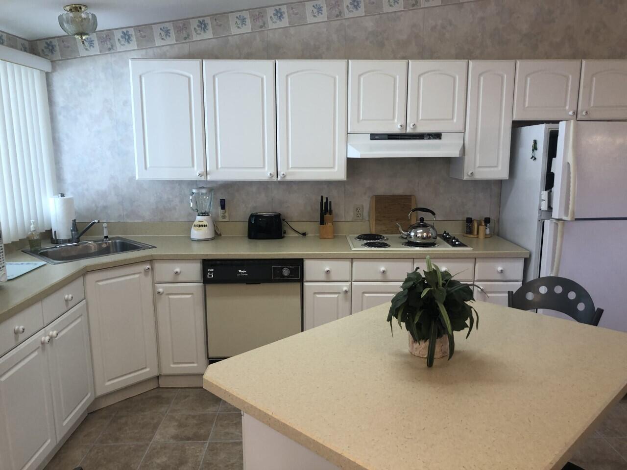 RIDGEWAY - Residential