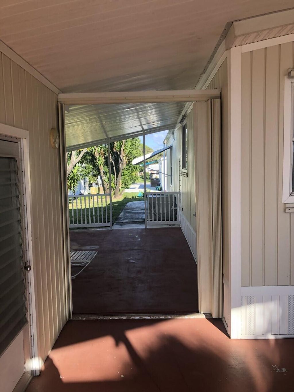 Photo of 7847 SE Swan Avenue, Hobe Sound, FL 33455 (MLS # B26010200)