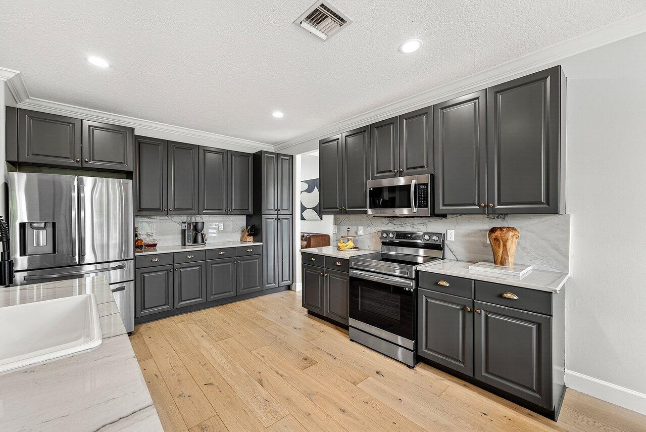 COLONY PRESERVE PUD - Residential