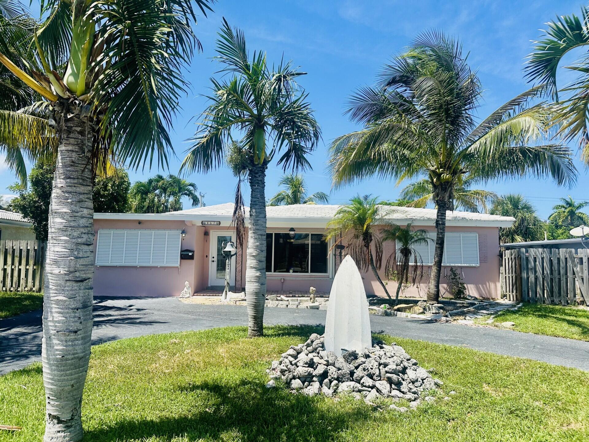 467 NE 31st Street