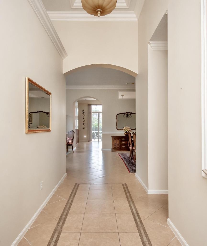 VALENCIA PALMS 6 - Residential