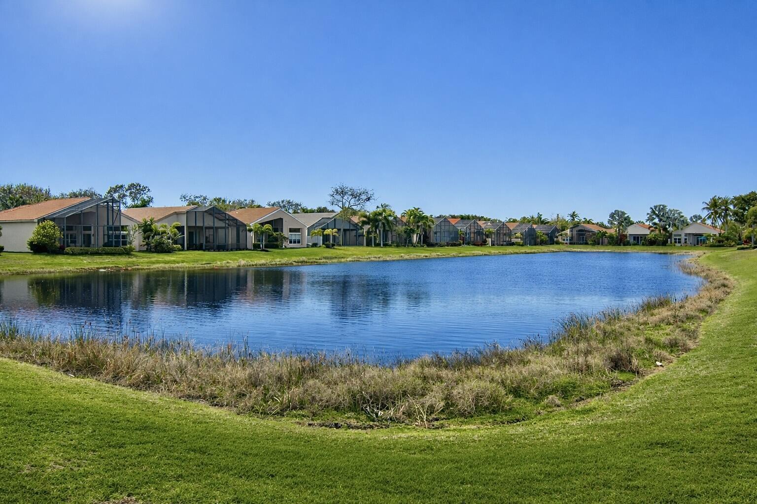 VALENCIA PALMS 6 - Residential