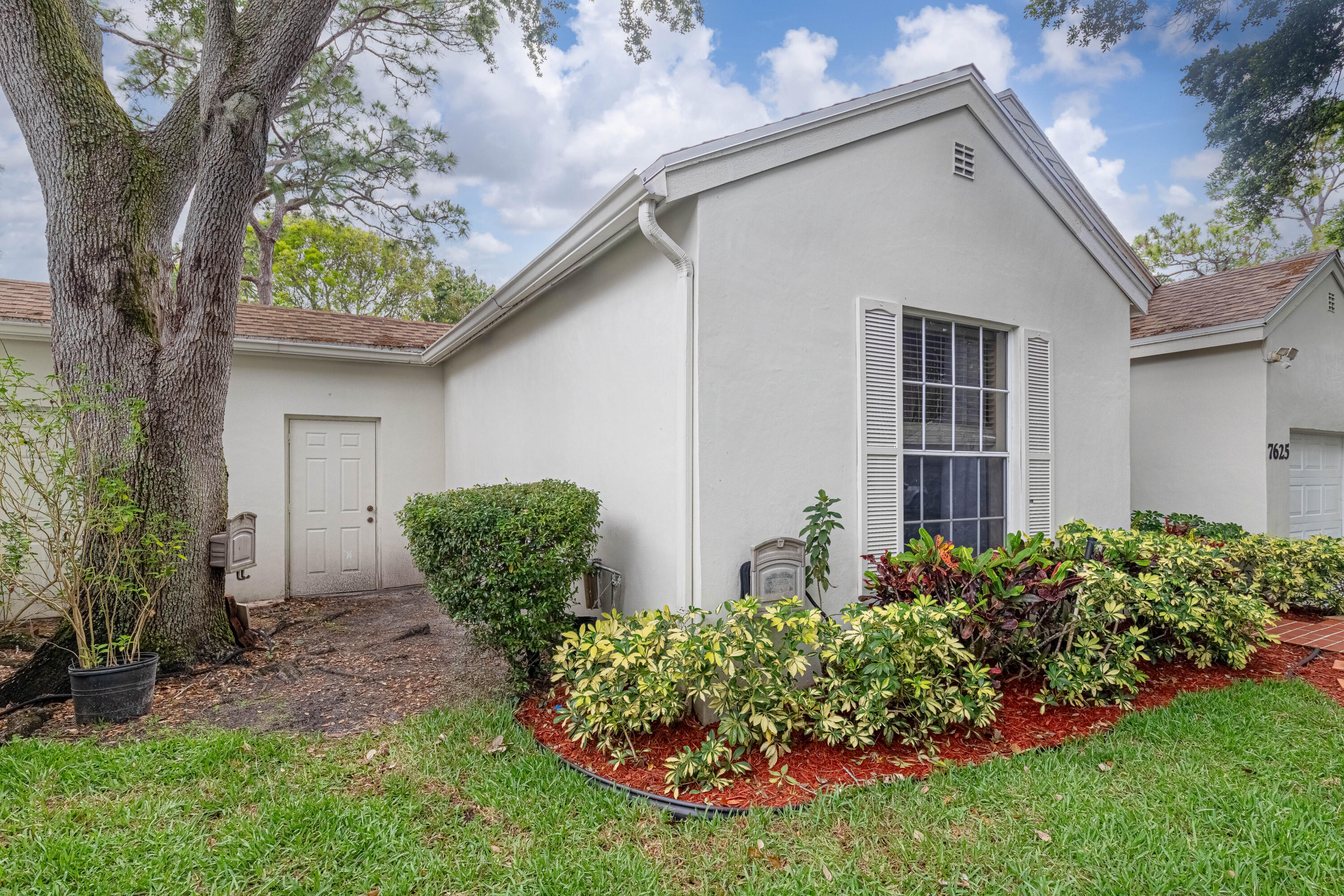 7625 Forest Green Lane, Boynton Beach, FL, 33436/$424,995 4 7625 Forest Green Lane