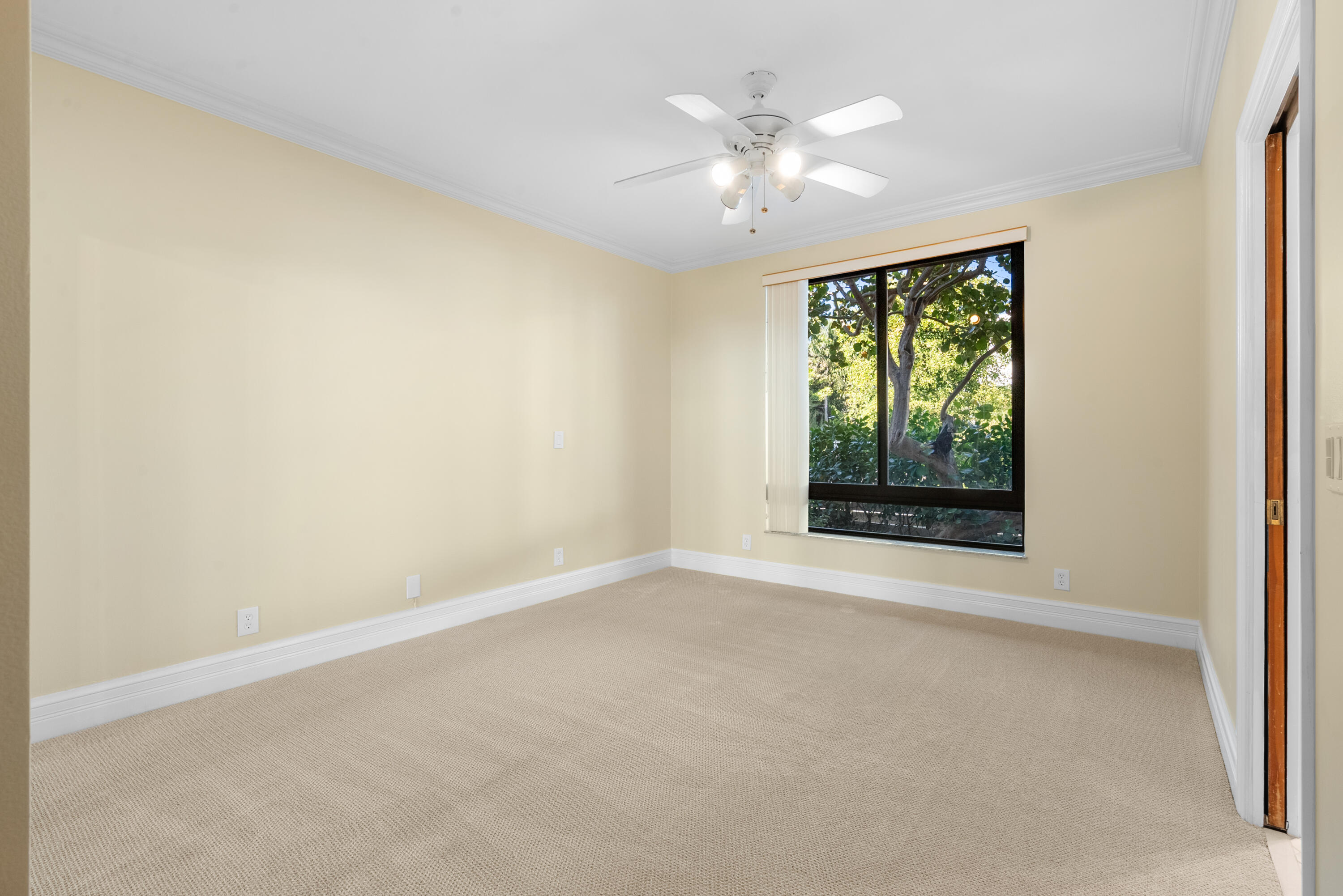 TALBOT HOUSE III CONDO - Residential Lease