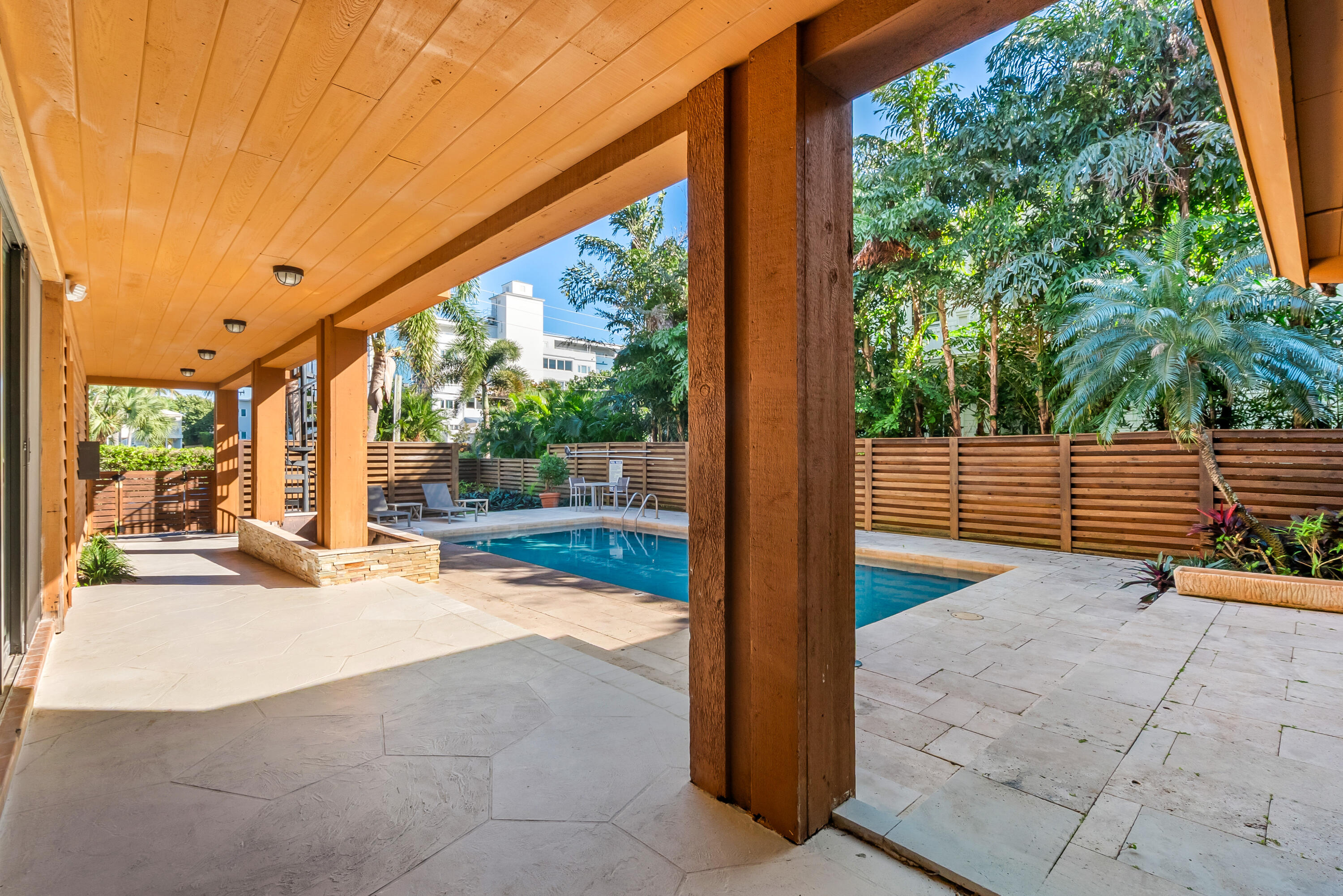 TALBOT HOUSE III CONDO - Residential Lease