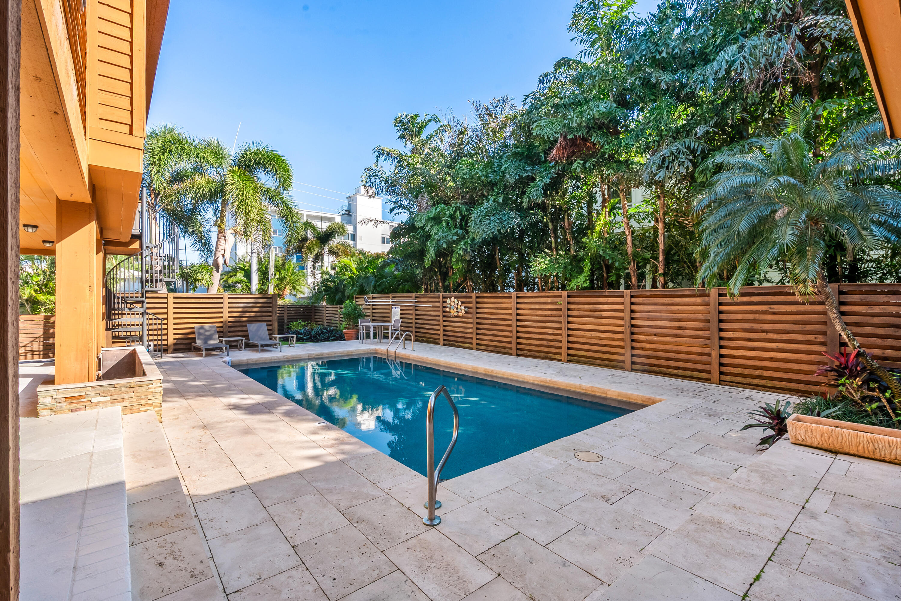 TALBOT HOUSE III CONDO - Residential Lease