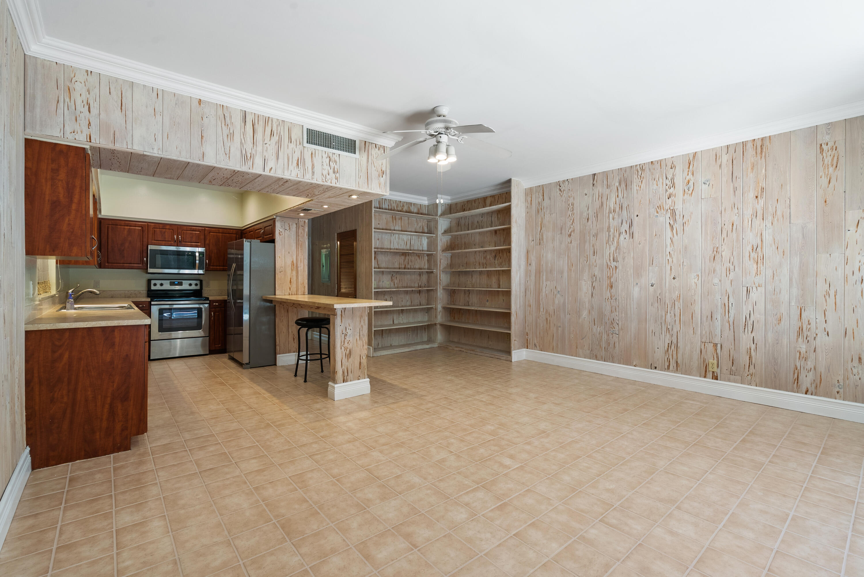 TALBOT HOUSE III CONDO - Residential Lease