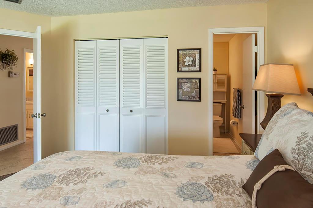 VISTA ROYALE PHASE IV BLDGS 83-111 - Residential